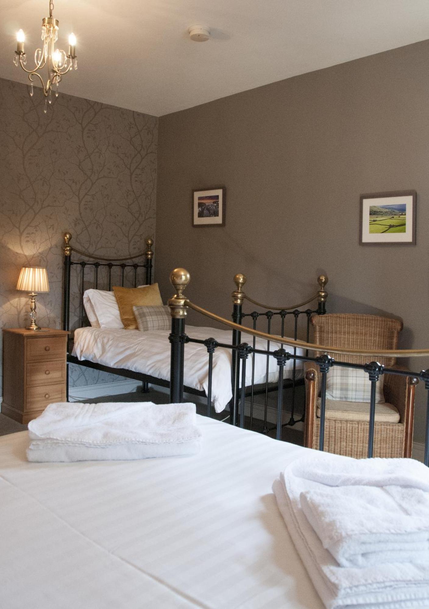 The Poplars Rooms & Cottages Thirsk Exterior photo